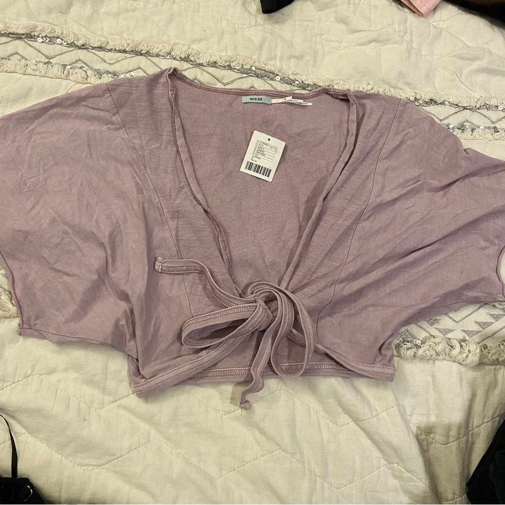 Crop top urban outfitters
